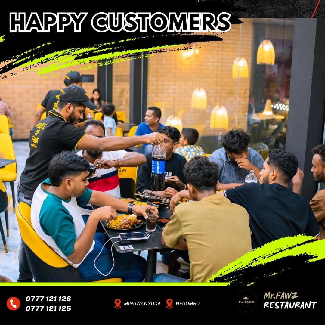 Happy customers at Mr. Fawz, photo 1